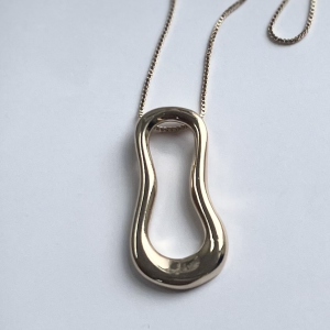 elena kagan necklace