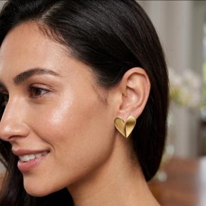 18k Gold-Filled Heart Stud Earrings